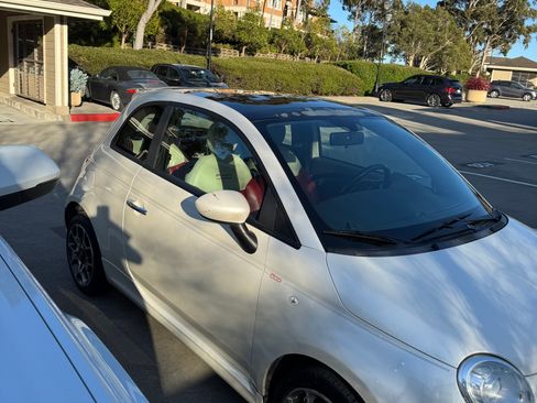 Used 2012 FIAT 500 Sport w/ Safety & Convenience Pkg image 6