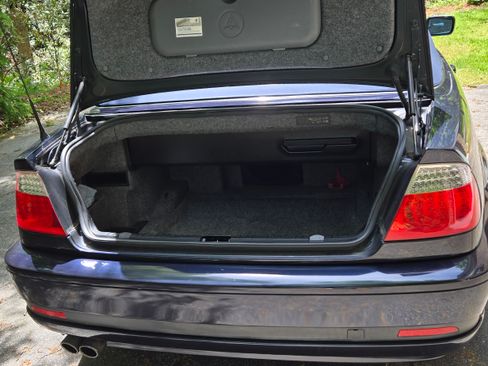 Used 2005 BMW 330Ci Convertible RWD image 17