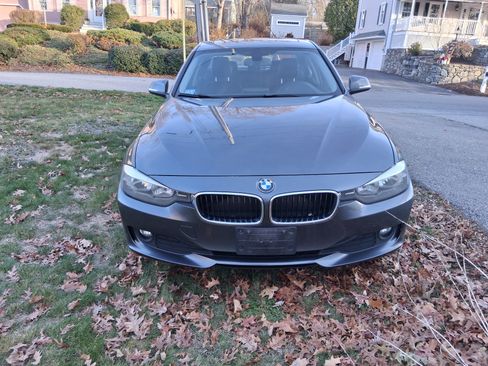 Used 2013 BMW 320i xDrive Sedan image 6