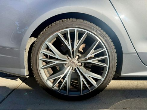 Used 2017 Audi A7 3.0T Premium Plus w/ 20" Wheel & Tire Package AWD/4WD image 6