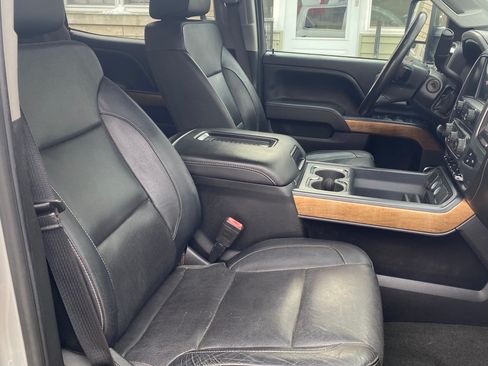 Used 2017 Chevrolet Silverado 3500 LTZ w/ Duramax Plus Package image 16