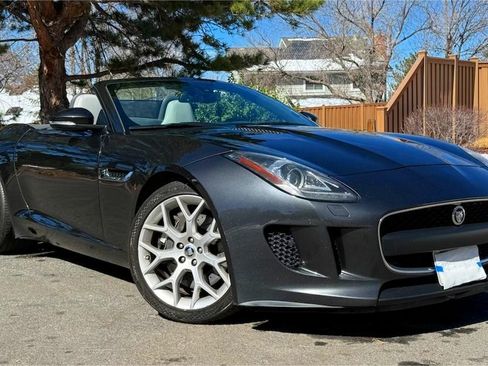 Used 2014 Jaguar F-TYPE Convertible image 4
