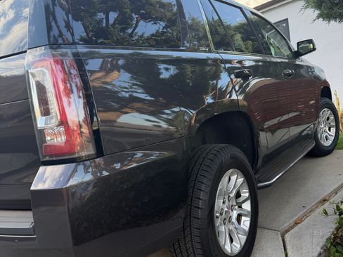 Used 2016 GMC Yukon SLT w/ HD Trailering Package RWD image 6