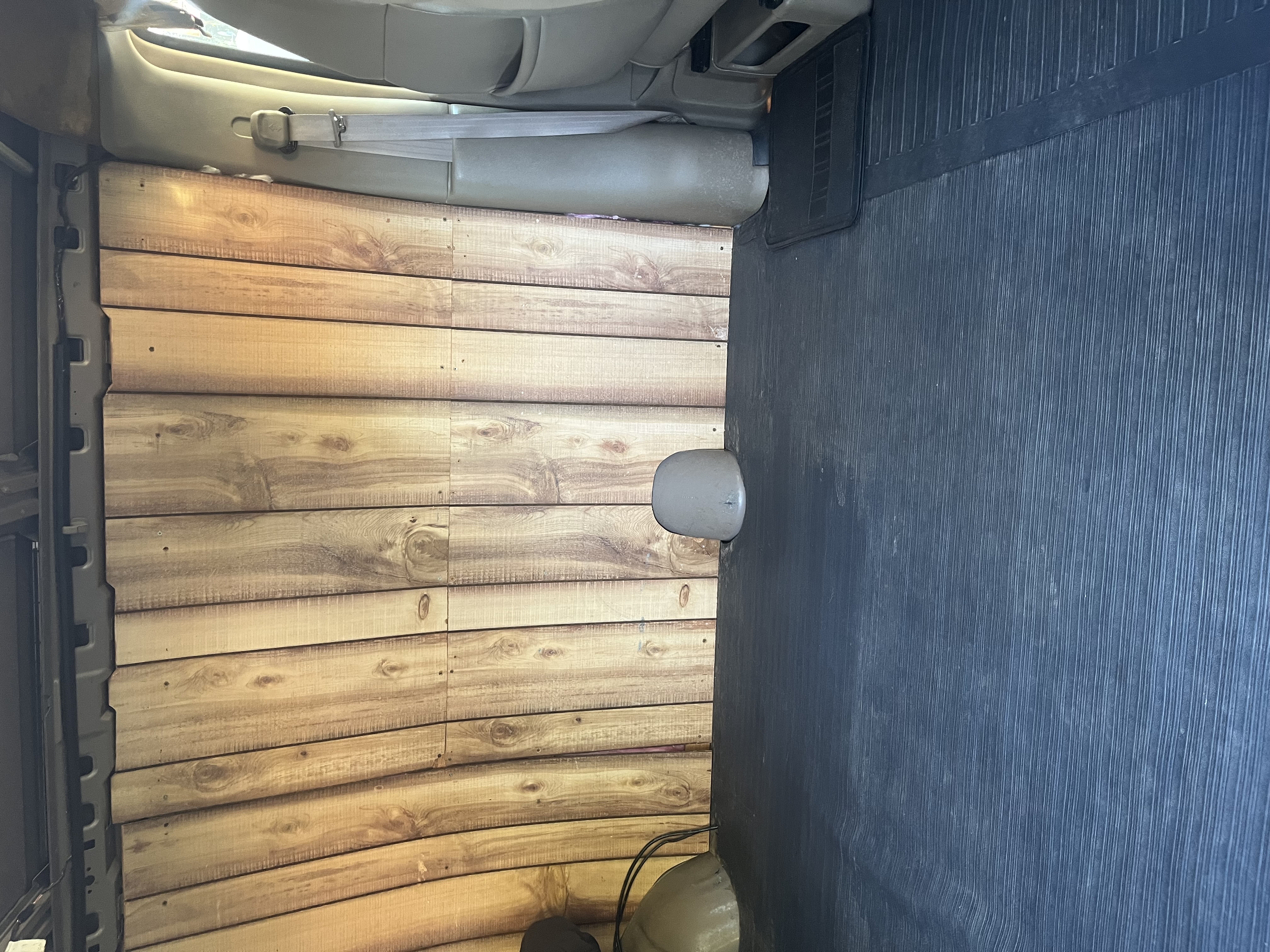 Used 1997 Chevrolet Express 1500 w/ Preferred Equipment Group 2 RWD image 16