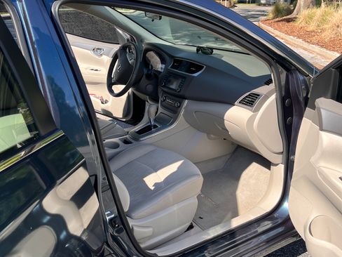 Used 2014 Nissan Sentra SV w/ SV Driver Package FWD image 6