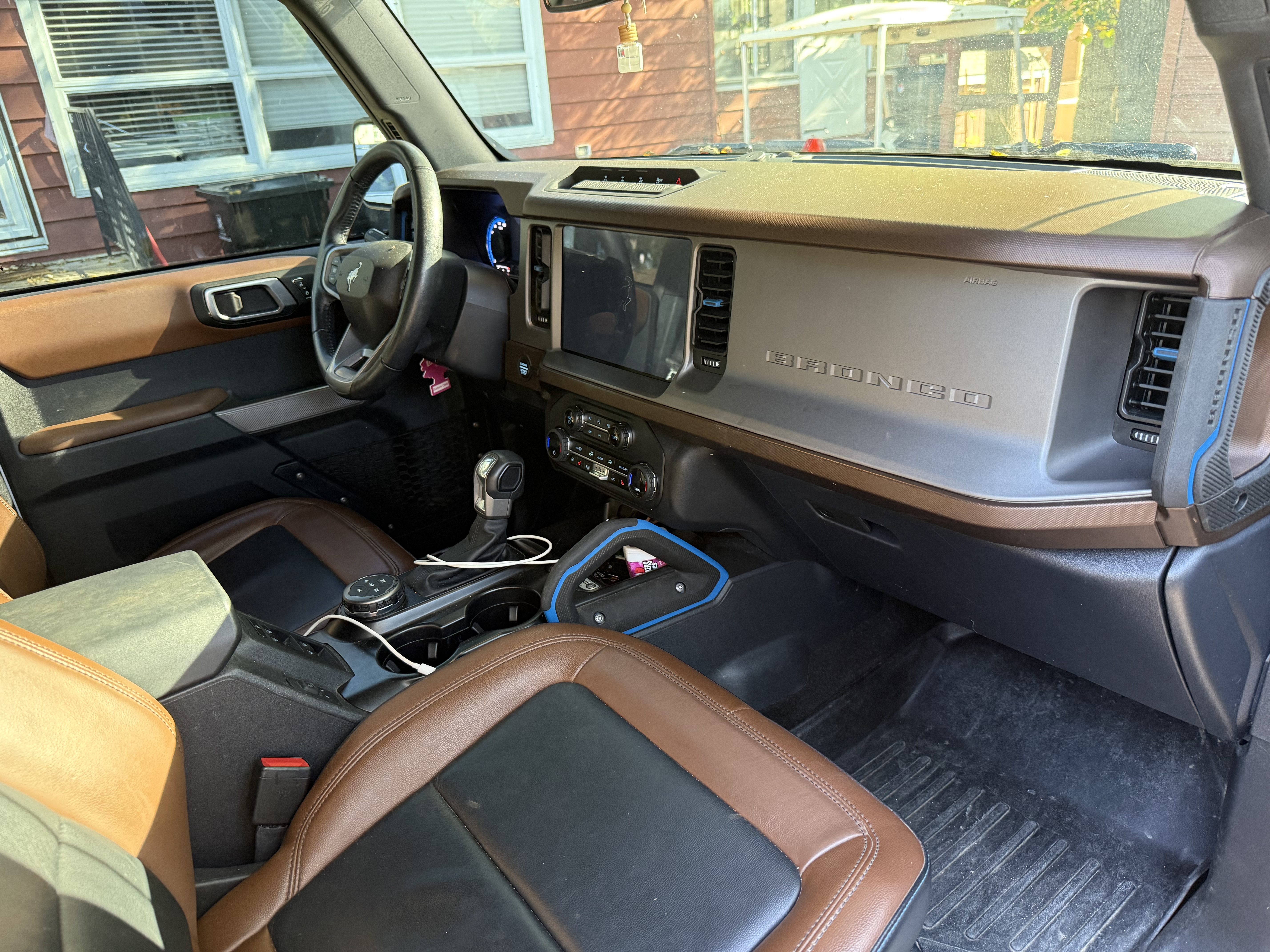 Used 2023 Ford Bronco Outer Banks w/ Sasquatch Package AWD/4WD image 10