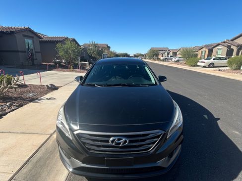 Used 2016 Hyundai Sonata Sport w/ Option Group 1V image 8