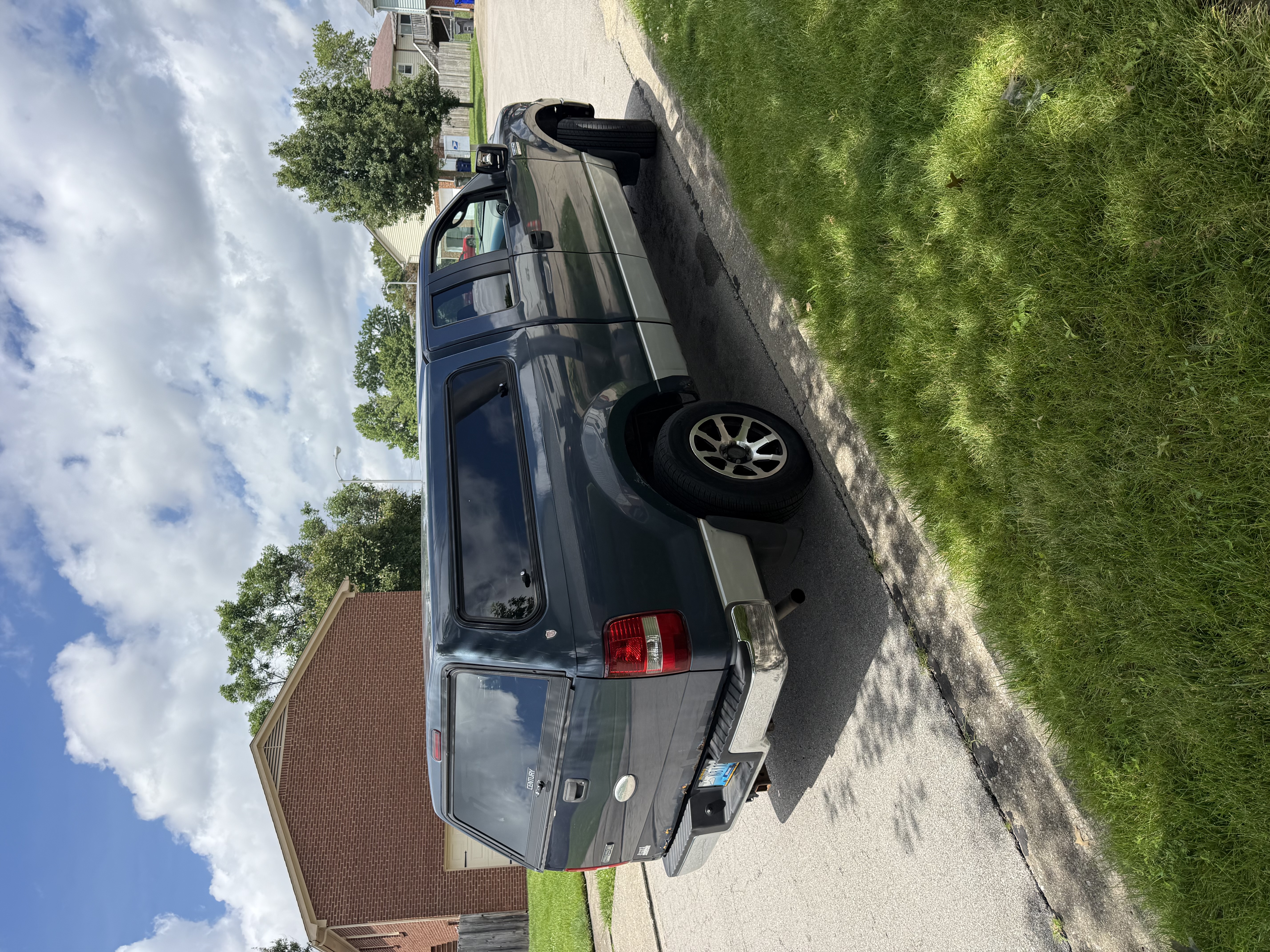 Used 2006 Ford F150 XLT RWD image 1