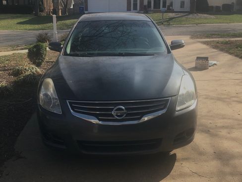 Used 2011 Nissan Altima 2.5 SL w/ 2.5SL Pkg image 8