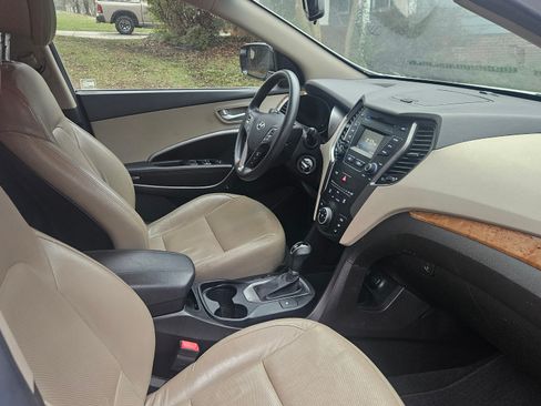 Used 2016 Hyundai Santa Fe Sport w/ Option Group 02 image 10