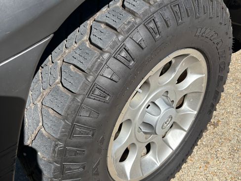 Used 2011 Toyota 4Runner Trail image 10