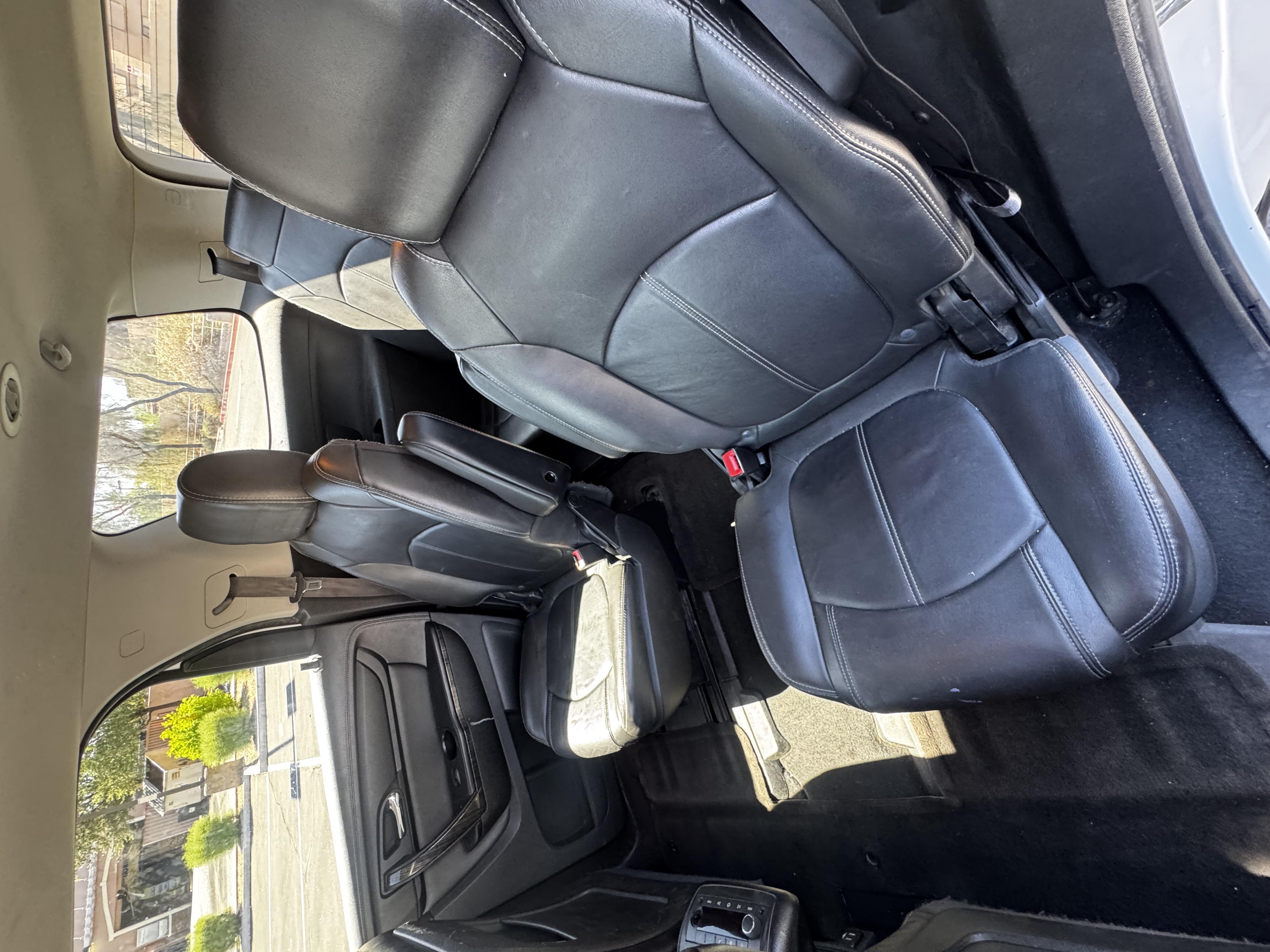 Used 2017 GMC Acadia Limited SLT FWD image 15