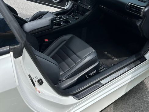 Used 2017 Lexus RC 200t w/ Accessory Package 2 RWD image 6