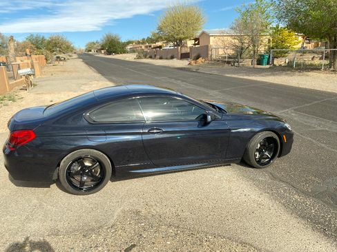 Used 2012 BMW 650i Coupe image 17