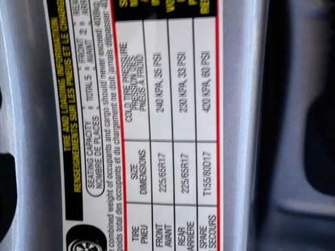 Used 2024 Subaru Outback Premium image 12