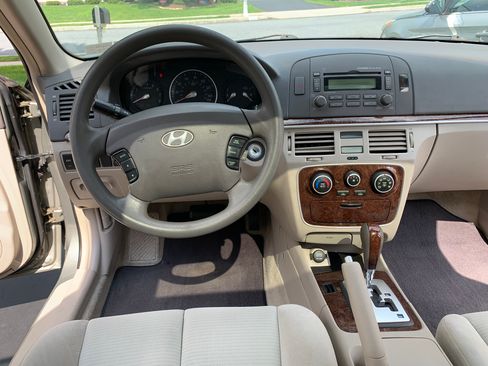 Used 2008 Hyundai Sonata GLS FWD image 15
