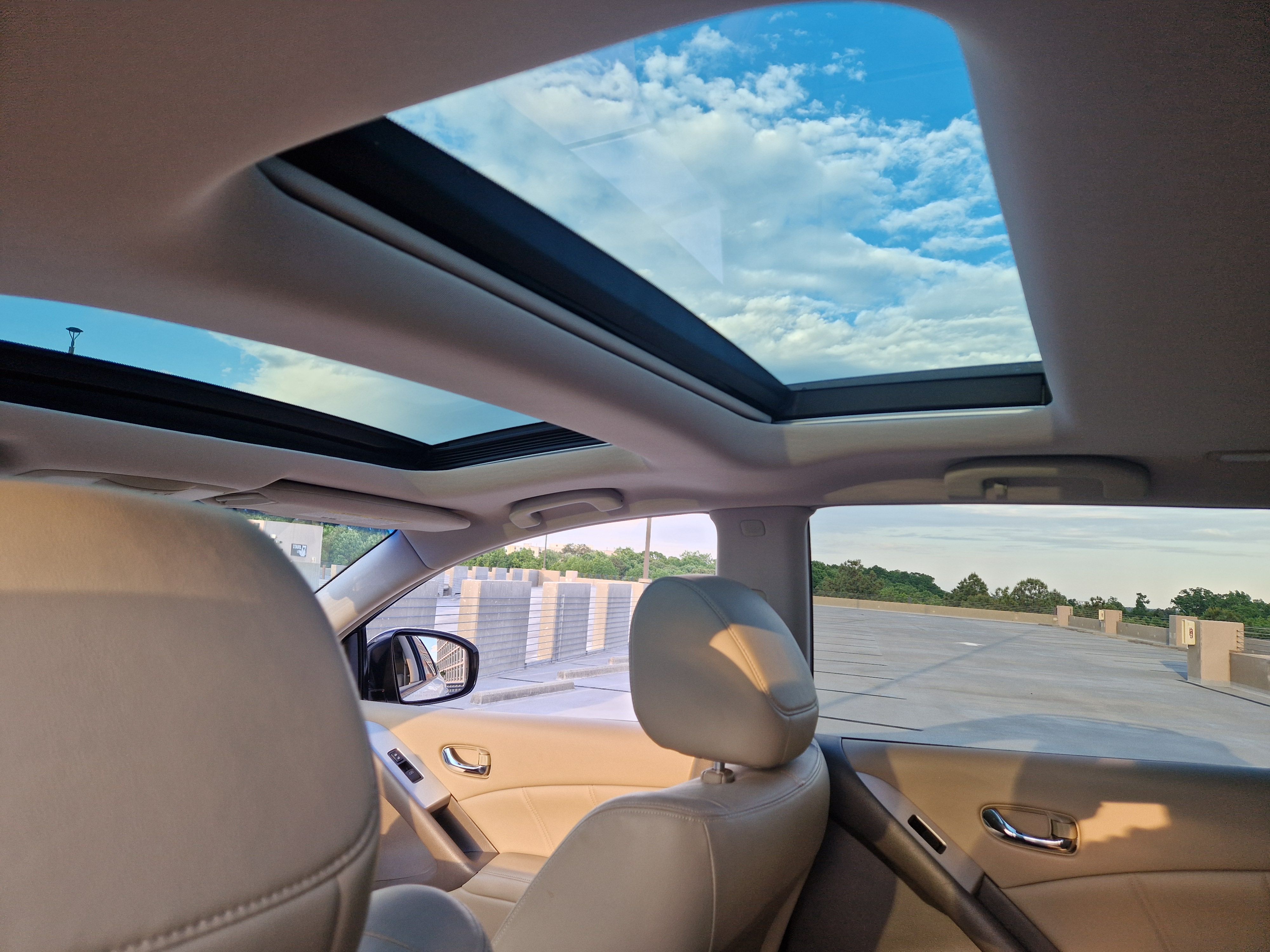 Used 2014 Nissan Murano SL w/ Navigation Package FWD image 11