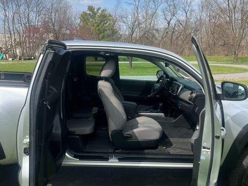 Used 2023 Toyota Tacoma SR5 w/ SX Package image 24