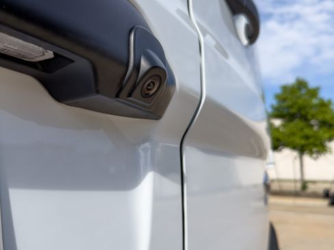 Used 2023 Ford Transit Connect XL image 31