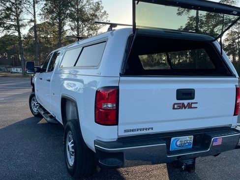 Used 2019 GMC Sierra 2500 4x4 Crew Cab w/ Sierra Convenience Package image 10