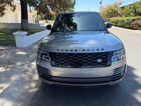 Used 2020 Land Rover Range Rover HSE AWD/4WD image 4