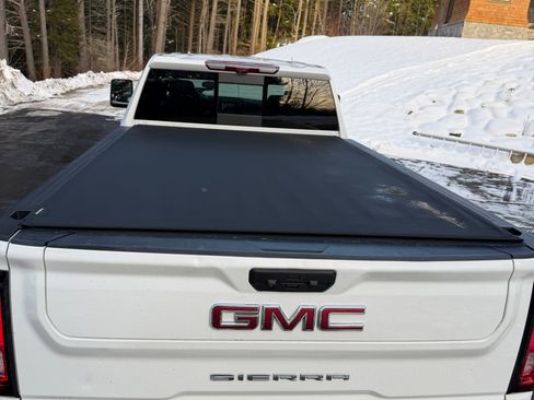 Used 2022 GMC Sierra 3500 AT4 w/ AT4 Premium Plus Package image 8