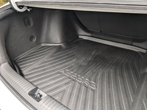 Used 2023 Honda Accord Touring image 13