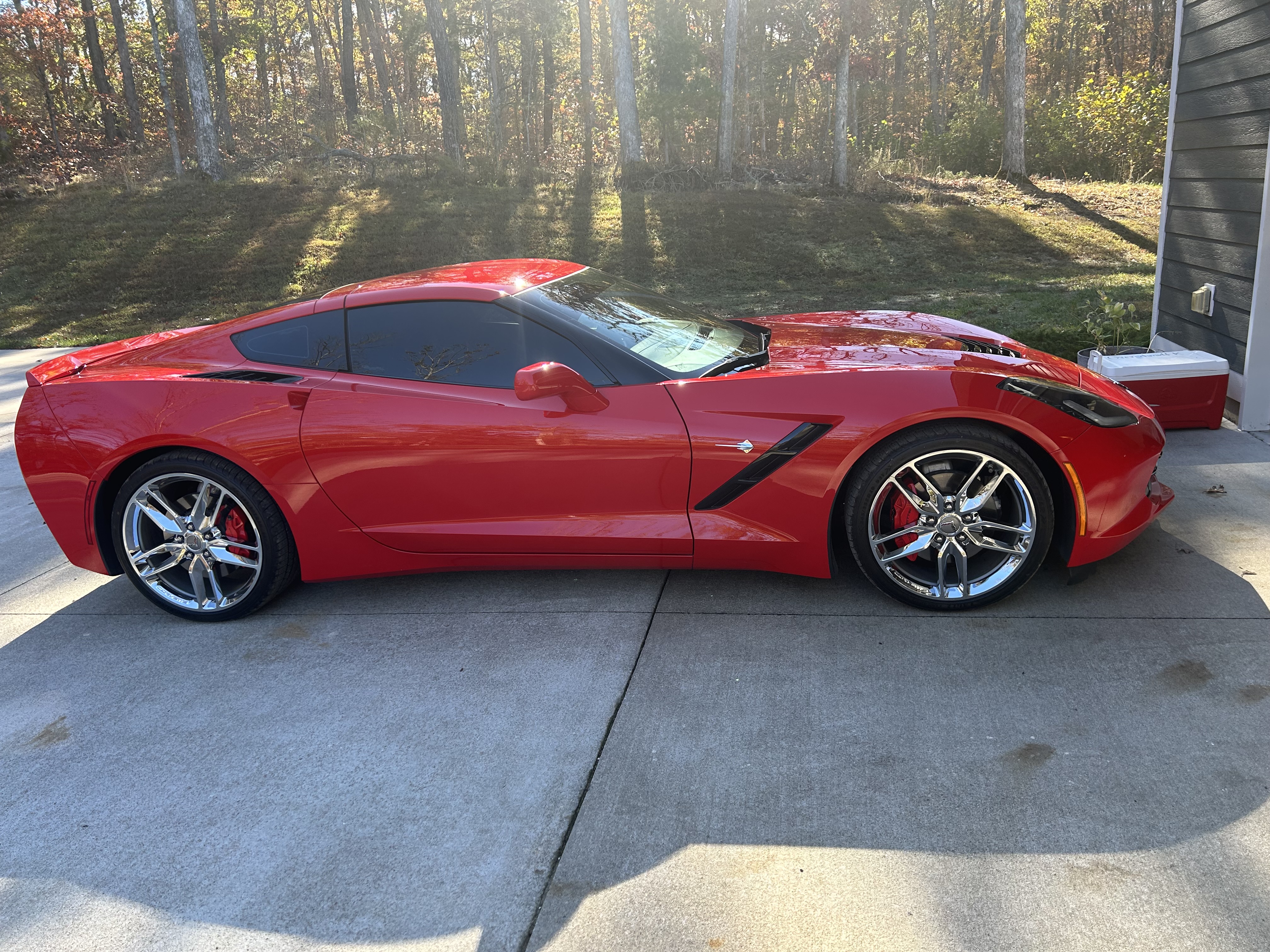 Used 2017 Chevrolet Corvette Stingray Coupe w/ 2LT Preferred Equipment Group RWD image 1