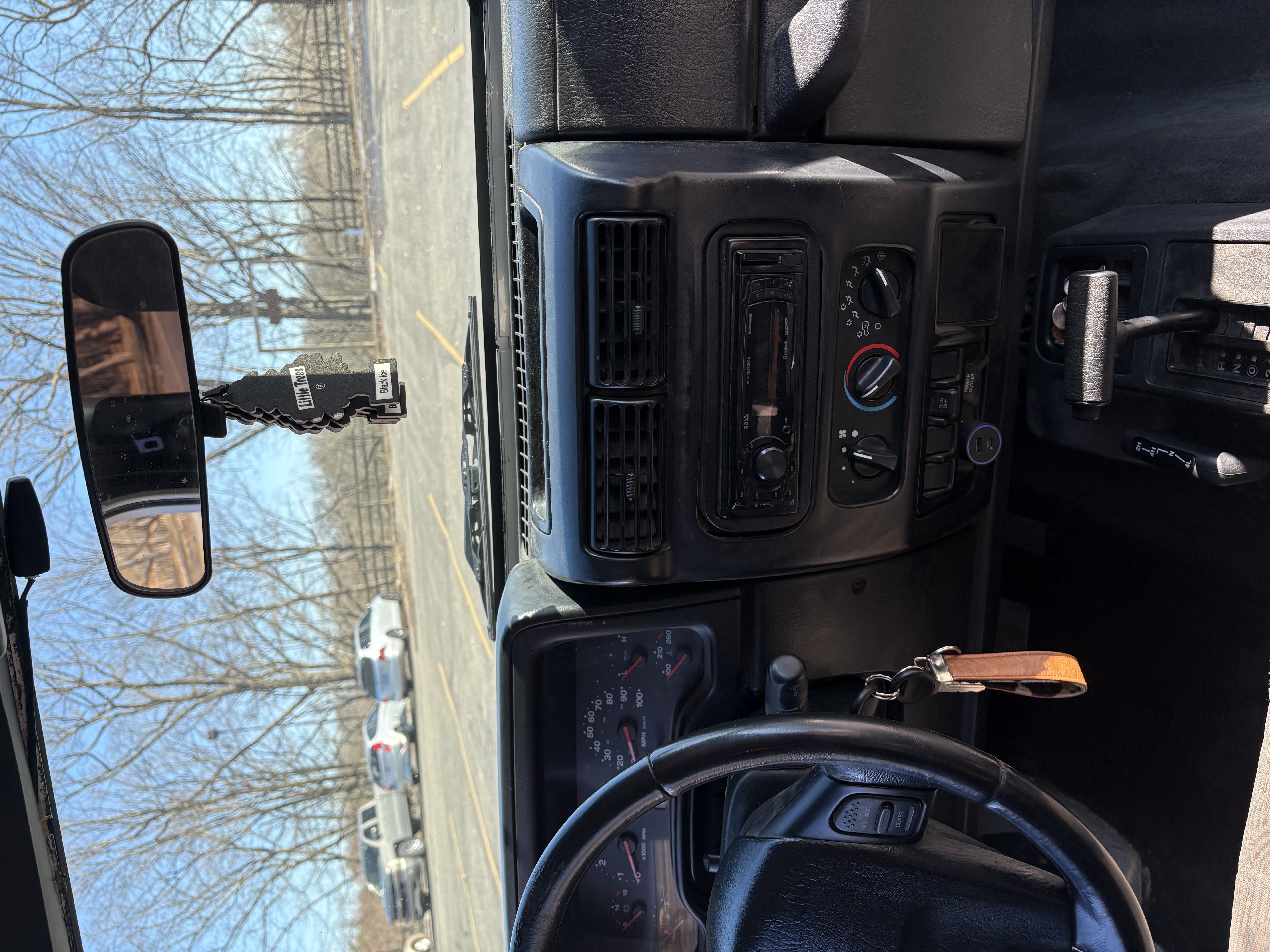 Used 2004 Jeep Wrangler 4WD image 9