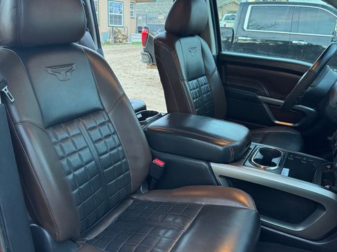 Used 2016 Nissan Titan Platinum Reserve image 9