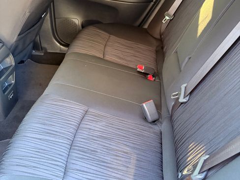 Used 2019 Nissan Sentra SV FWD image 16