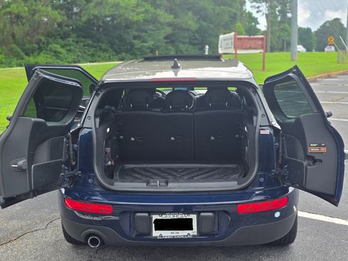 Used 2016 MINI Cooper Clubman FWD image 12