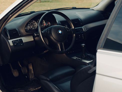 Used 2004 BMW 330Ci 330Ci Coupe 2D image 9