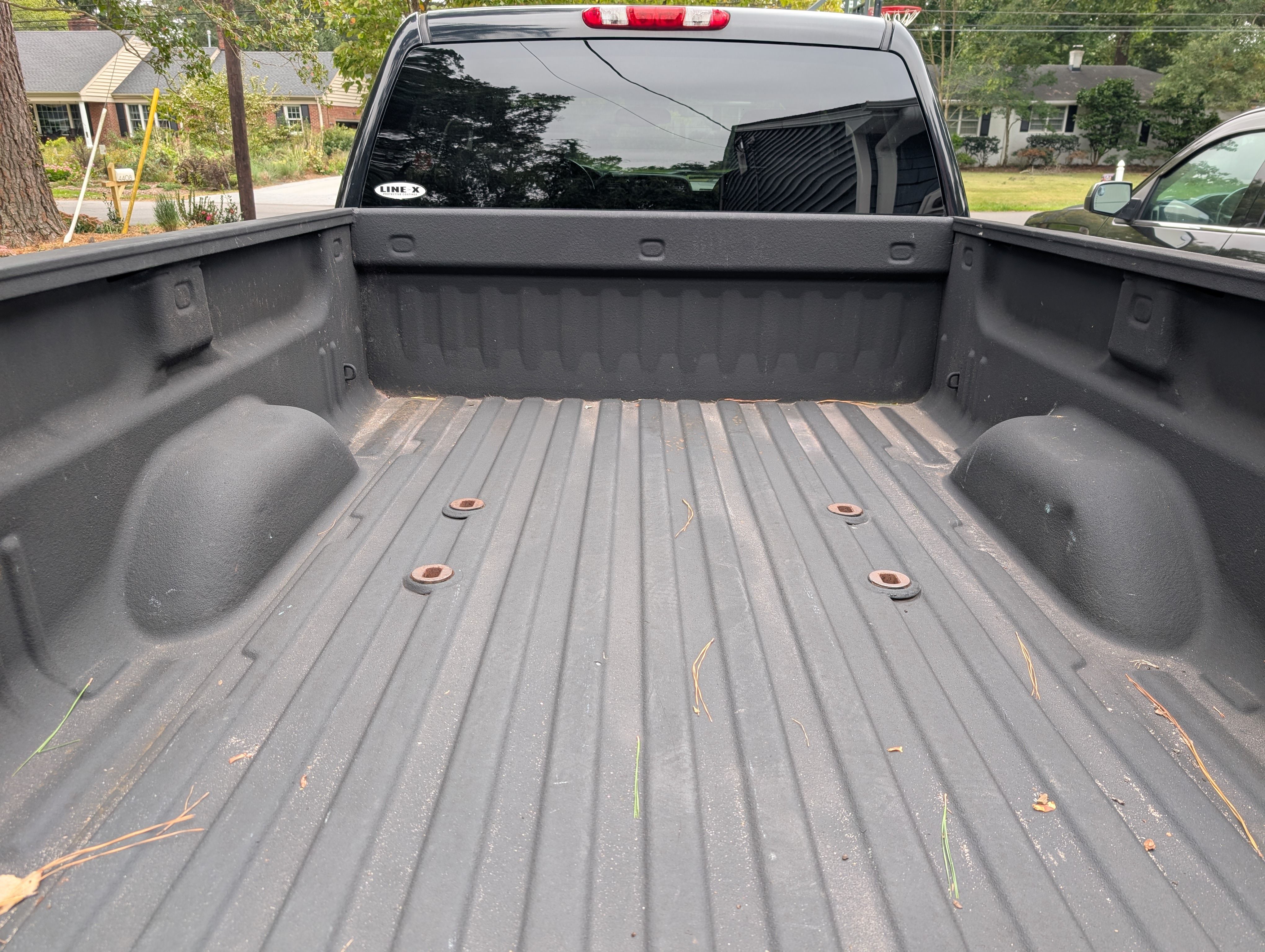 Used 2008 Chevrolet Silverado 2500 LT w/ 1LT Convenience Package AWD/4WD image 20