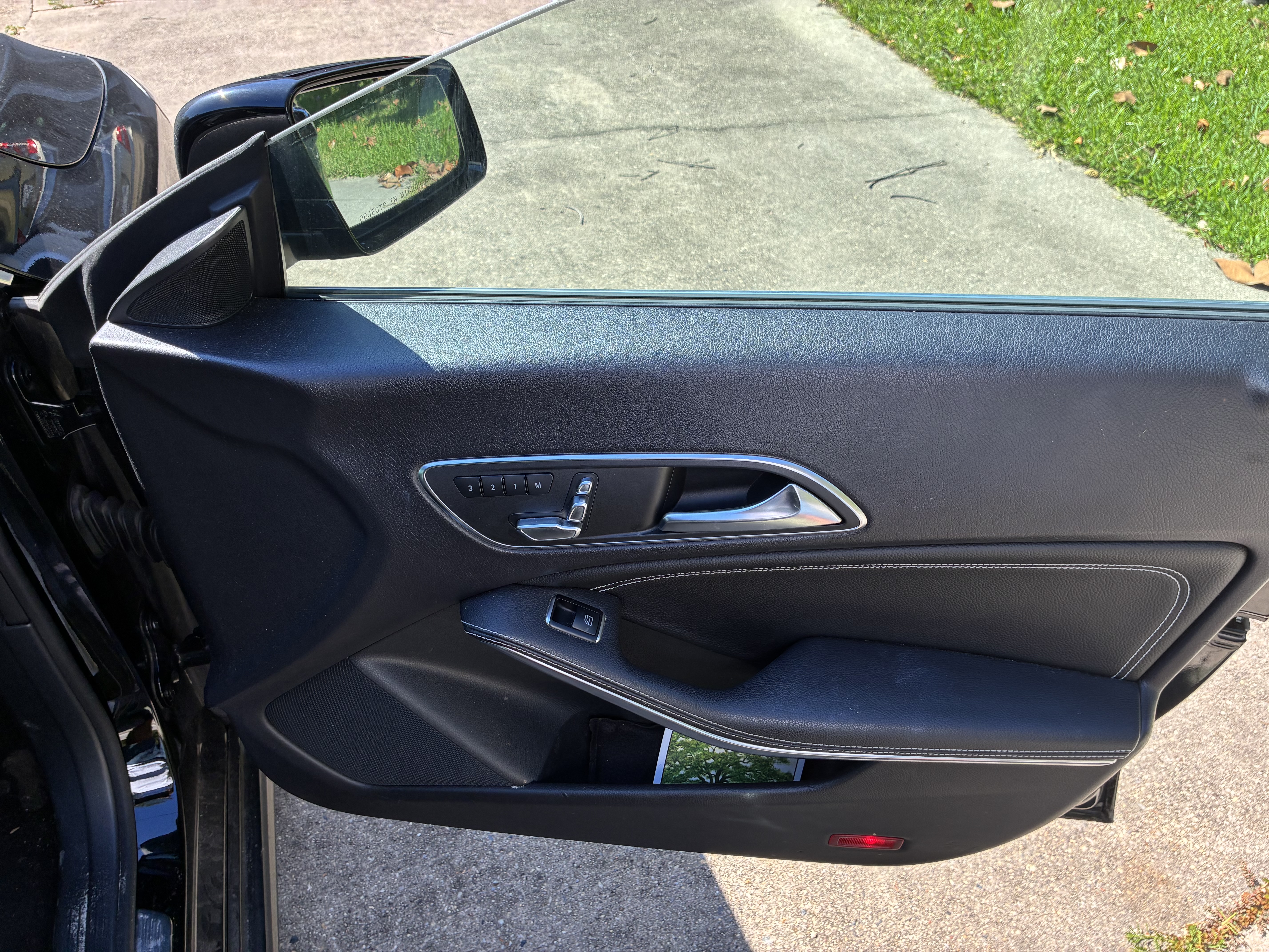 Used 2019 Mercedes-Benz CLA 250 4MATIC image 14