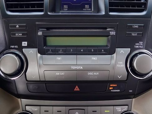 Used 2008 Toyota Highlander Sport w/ Tow Pkg image 14