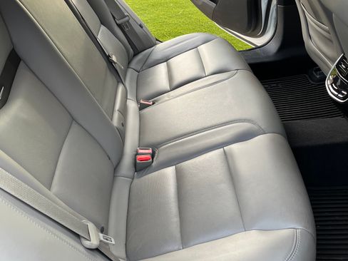 Used 2016 Cadillac XTS Premium FWD image 10