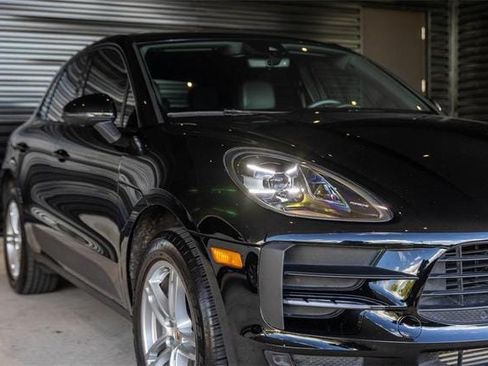 Used 2021 Porsche Macan AWD/4WD image 8