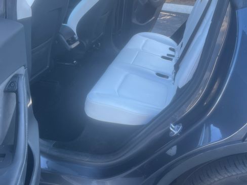 Used 2023 Tesla Model Y Long Range image 6