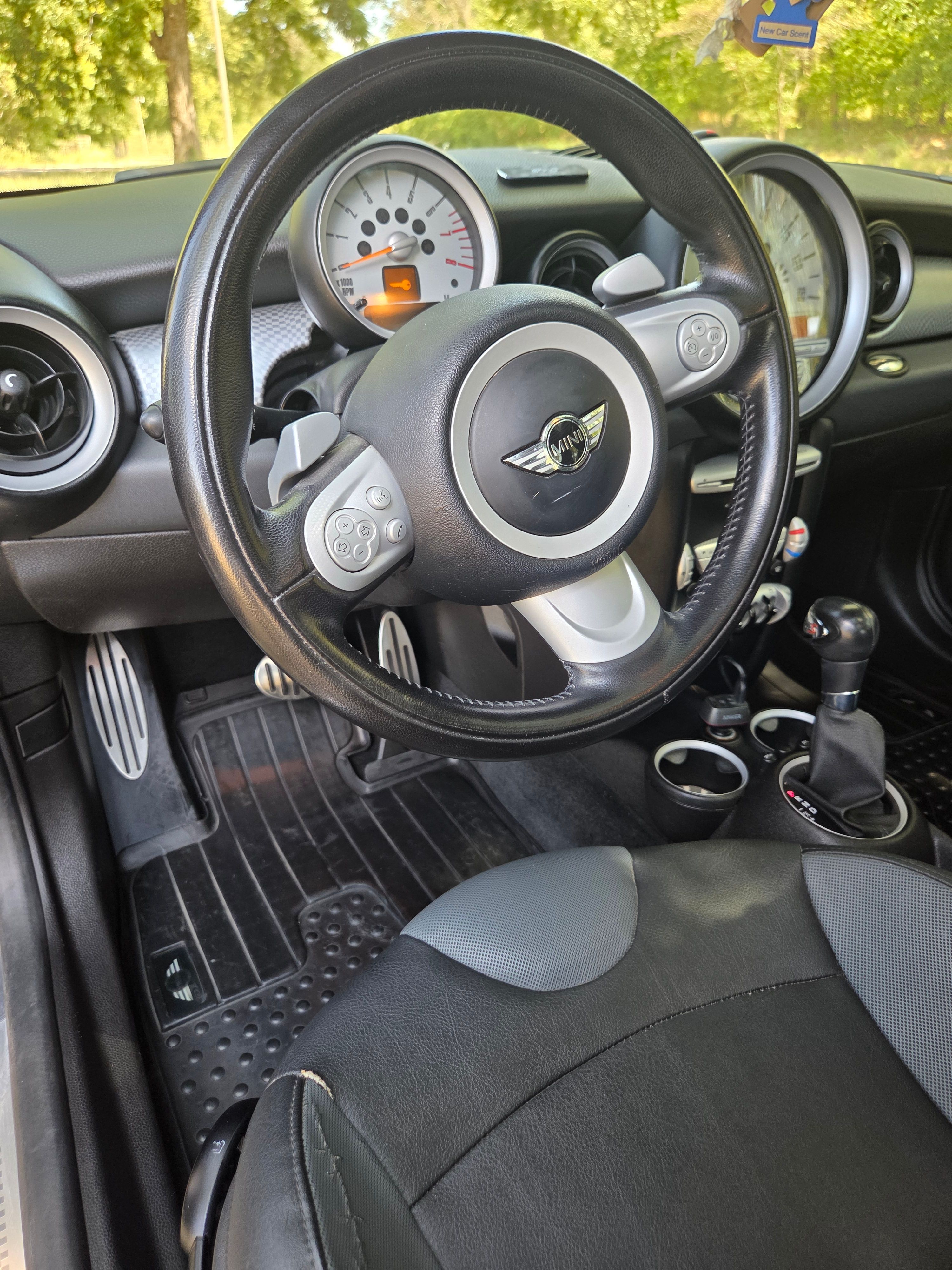 Used 2010 MINI Cooper S FWD image 8