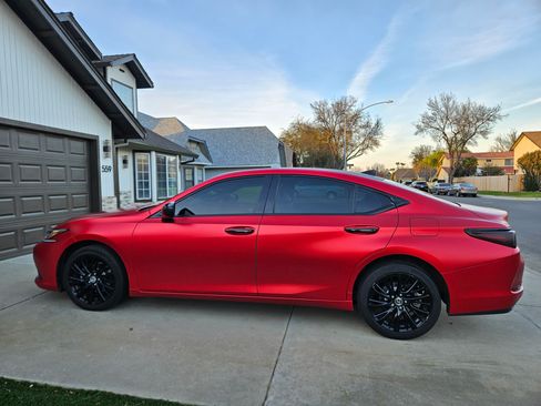 Used 2019 Lexus ES 350 F Sport image 5