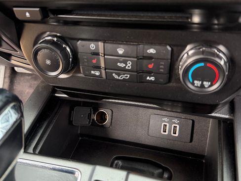 Used 2016 Ford F150 XLT w/ Equipment Group 302A Luxury image 20