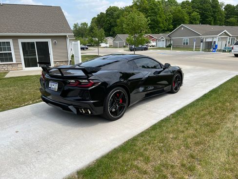 Used 2022 Chevrolet Corvette Stingray Coupe 2D w/ Z51 Performance Package image 14