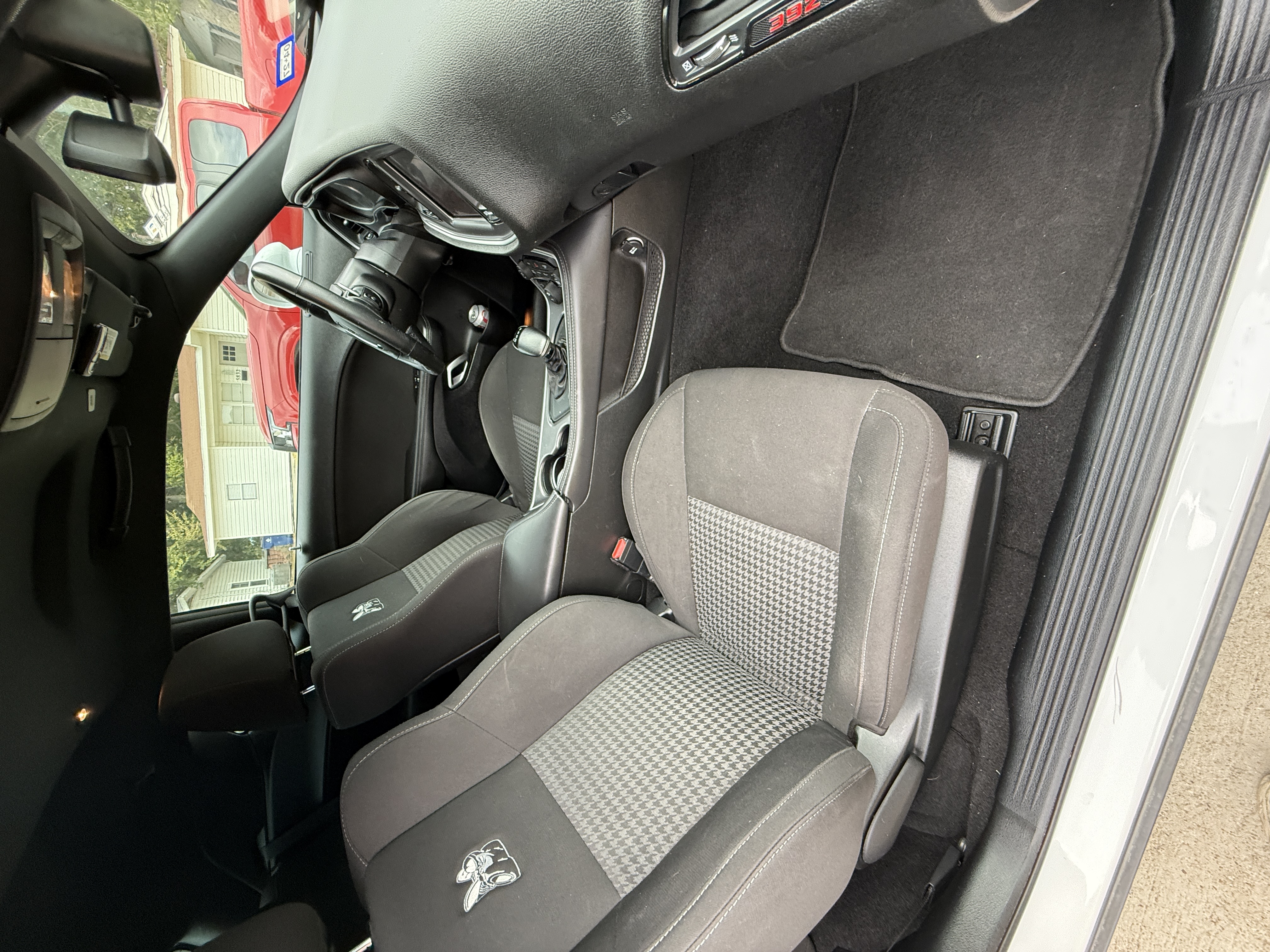 Used 2020 Dodge Challenger R/T Scat Pack RWD image 9
