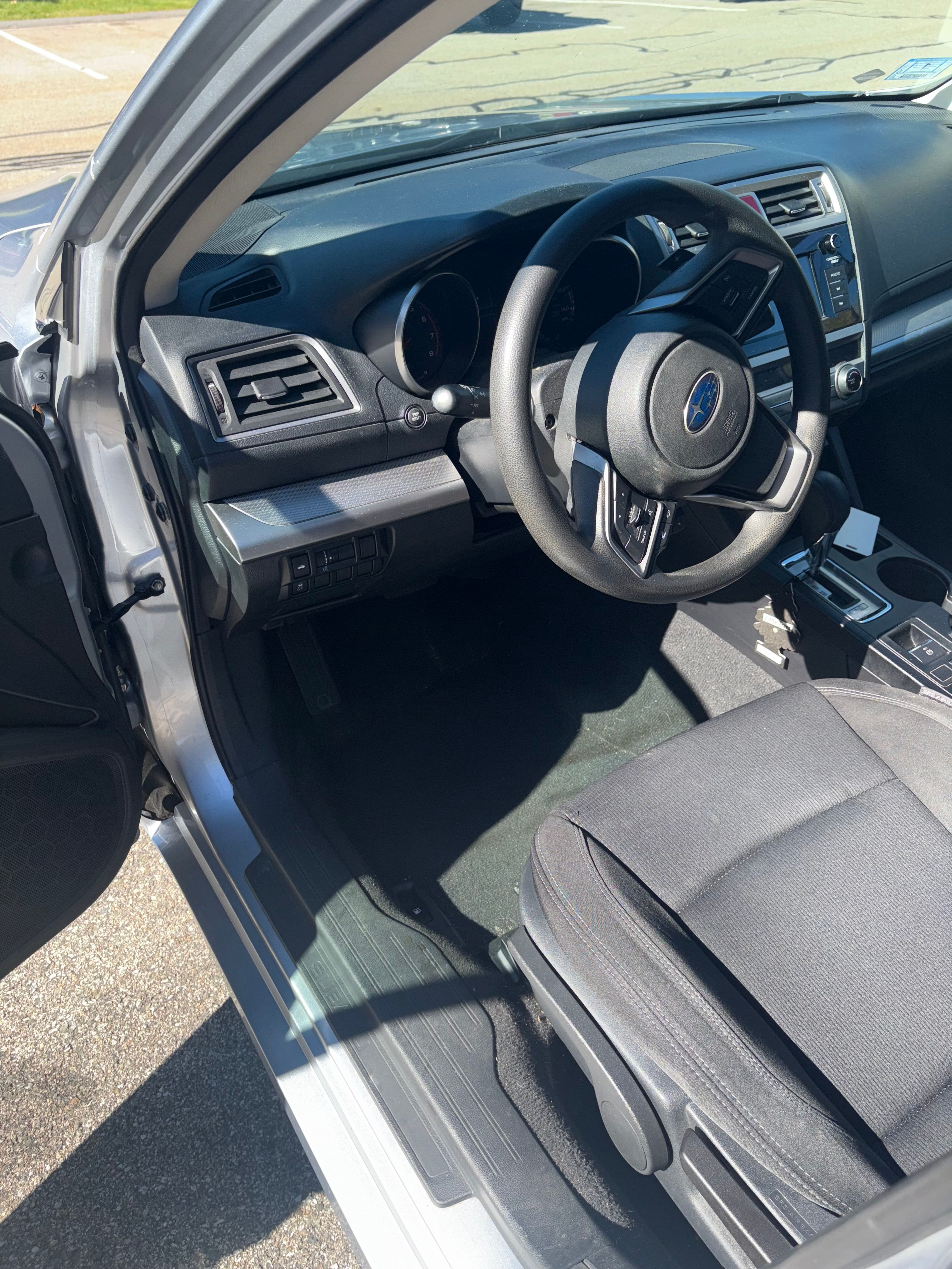 Used 2018 Subaru Legacy 2.5i w/ Alloy Wheel Package AWD/4WD image 9