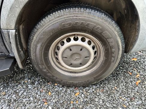 Used 2019 Mercedes-Benz Sprinter 2500 image 23