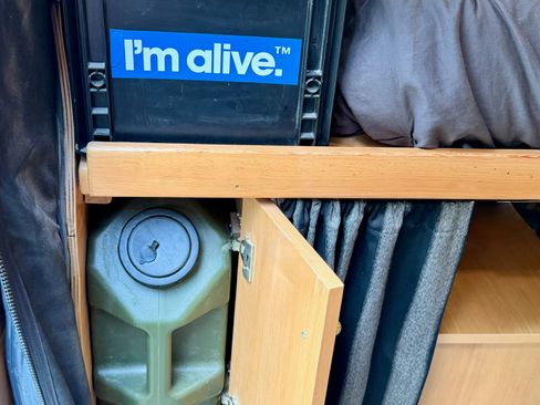 Used 2019 Mercedes-Benz Sprinter 144 image 45