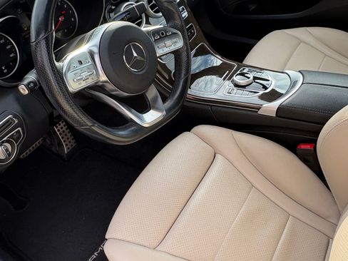 Used 2019 Mercedes-Benz C 300 4MATIC Sedan image 5