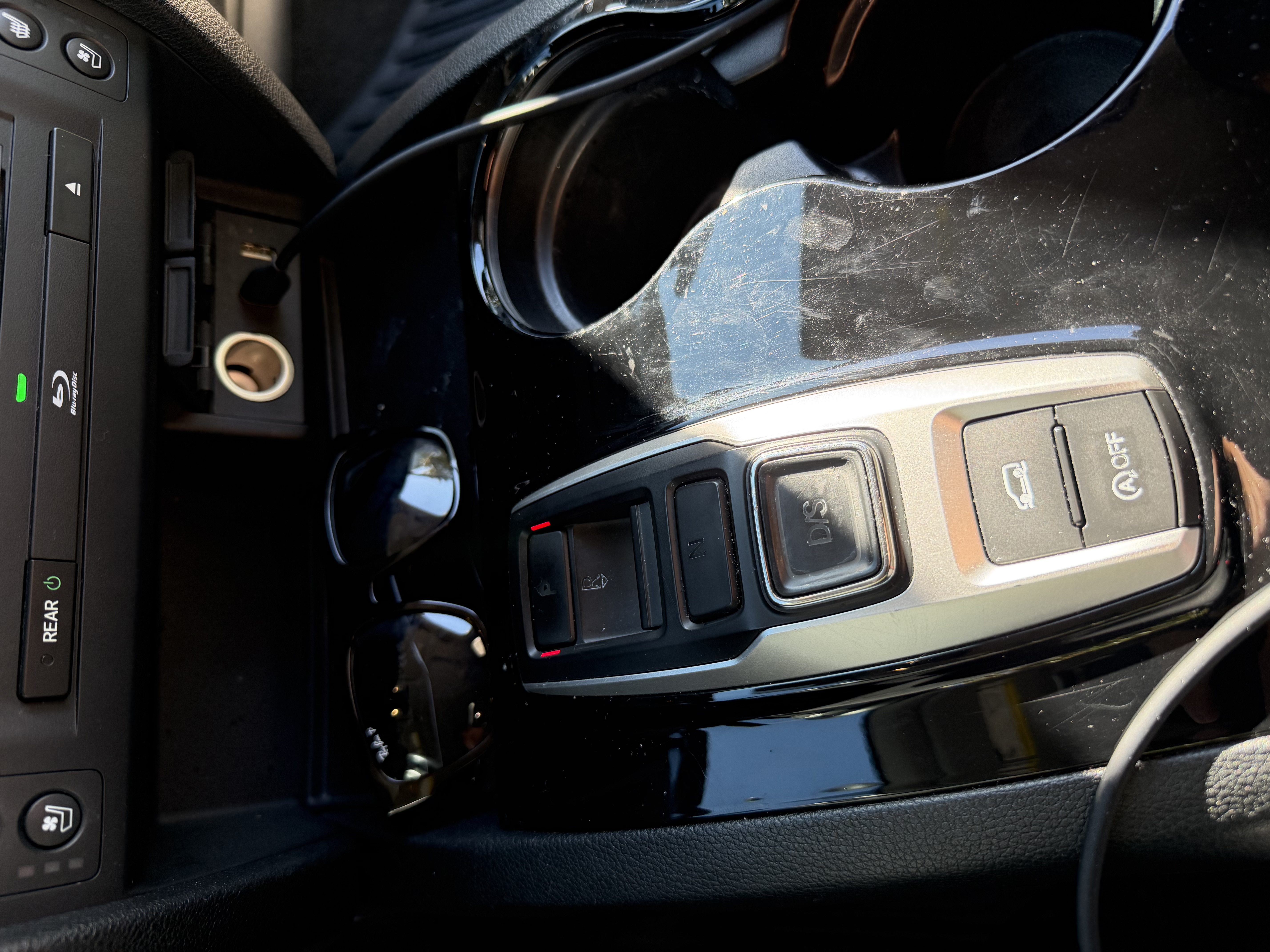 Used 2016 Honda Pilot Elite image 16