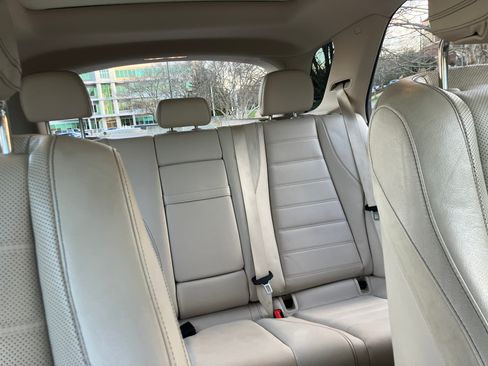 Used 2020 Mercedes-Benz GLE 350 4MATIC image 17